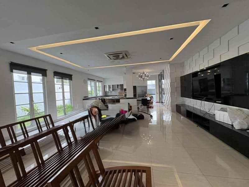Semi-Detached House for Rent in Damansara Heights (Kuala Lumpur) - Joel Loke - Living Room - PropertyGuru.com.my