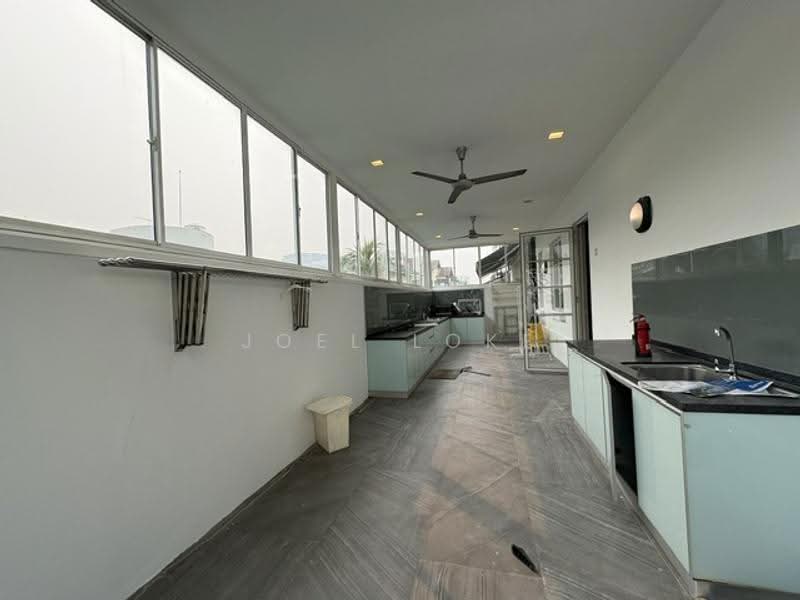 Semi-Detached House for Rent in Damansara Heights (Kuala Lumpur) - Joel Loke - Kitchen - PropertyGuru.com.my