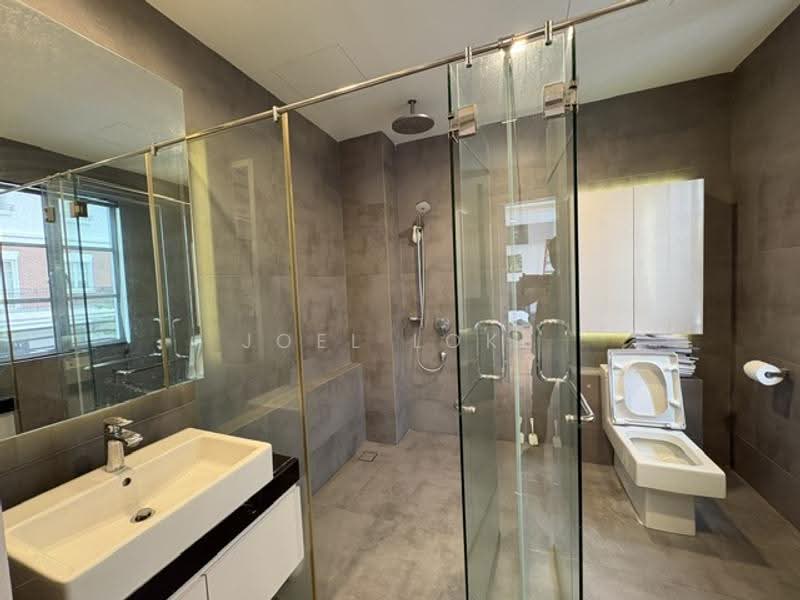 Semi-Detached House for Rent in Damansara Heights (Kuala Lumpur) - Joel Loke - Bathroom - PropertyGuru.com.my