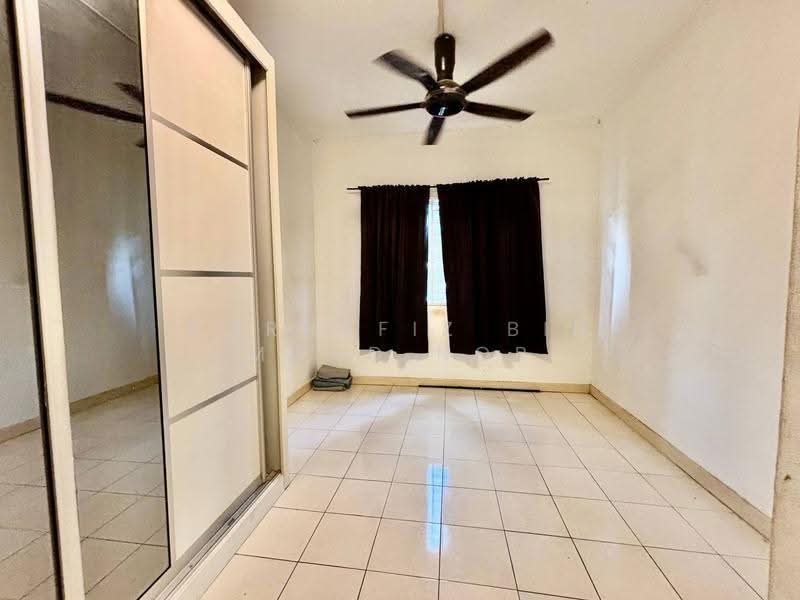 Condominium for Sale at Cengal Condominium - Norhafiz Bin Mohd Nor - Bedroom - PropertyGuru.com.my