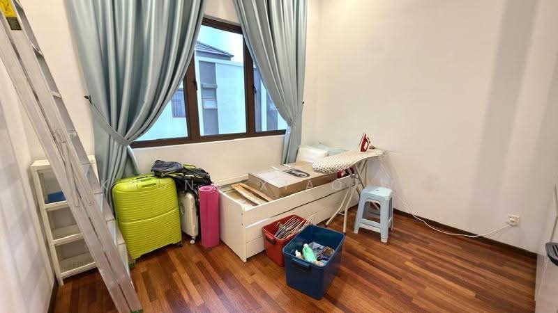Semi-Detached House for Sale in Setia Alam (Selangor) - Kwong Xiao Wei - Bedroom - PropertyGuru.com.my