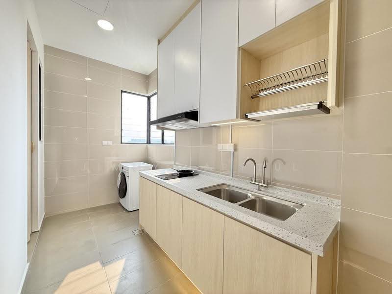 Kondominium untuk Disewa di Waltz Residences - Jimmy Haryzul - Kitchen - PropertyGuru.com.my
