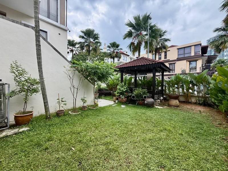 Rumah Teres 3-Tingkat untuk Dijual di Taman Danau Desa (Taman Desa) - Fazie Noor - Garden - PropertyGuru.com.my