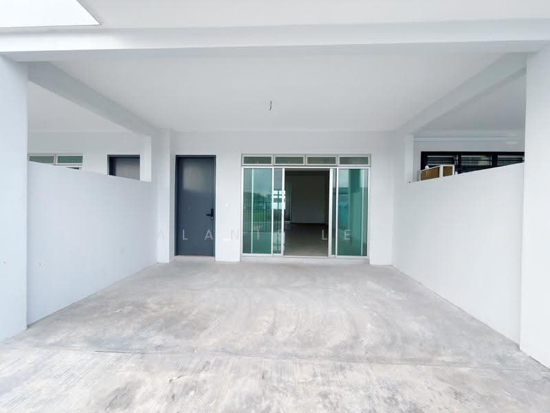 Rumah Teres 2-Tingkat untuk Disewa di Johor Bahru (Johor) - Alanis Lee - Entrance - PropertyGuru.com.my