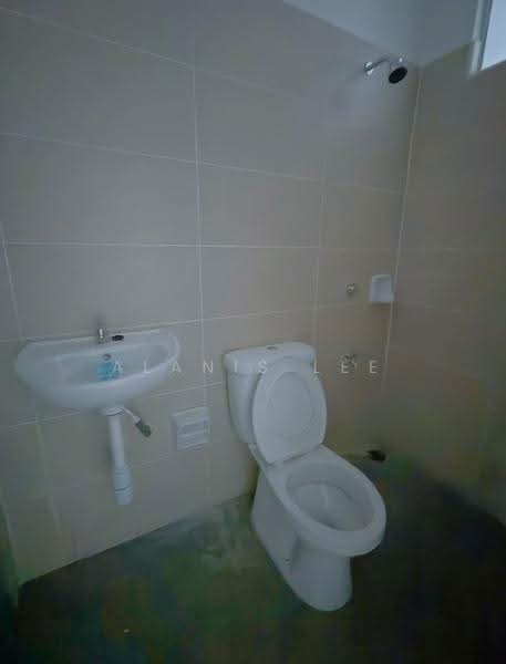 Rumah Teres 2-Tingkat untuk Disewa di Johor Bahru (Johor) - Alanis Lee - Bathroom - PropertyGuru.com.my