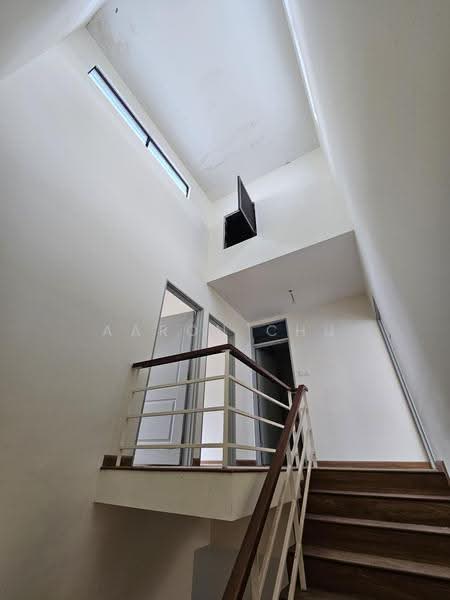 Rumah Teres 2-Tingkat untuk Dijual di Penampang (Sabah) - Aaron Chu - 1st Floor Staircase With High Ceiling - PropertyGuru.com.my