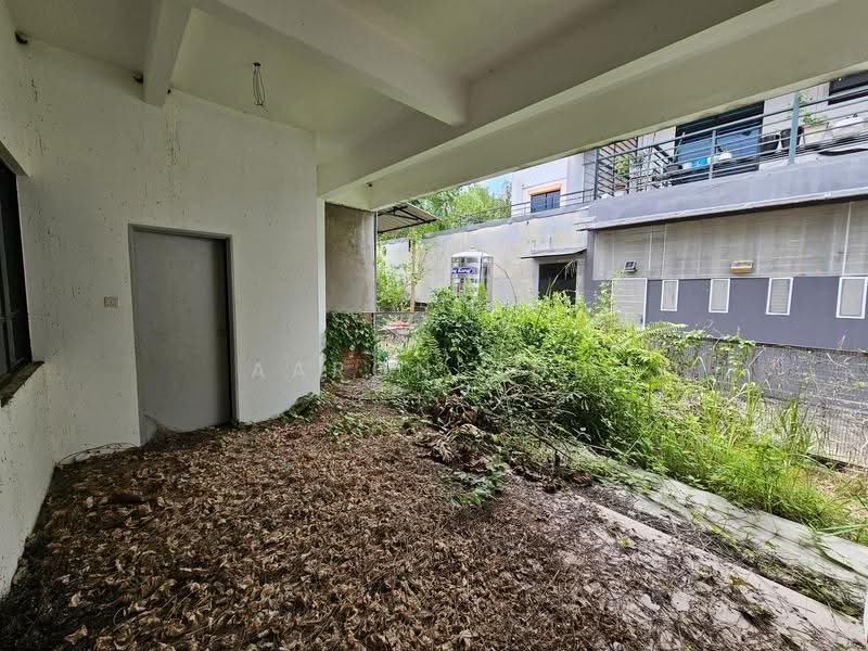 Rumah Teres 2-Tingkat untuk Dijual di Penampang (Sabah) - Aaron Chu - GF Kitchen & Common Toilet - PropertyGuru.com.my