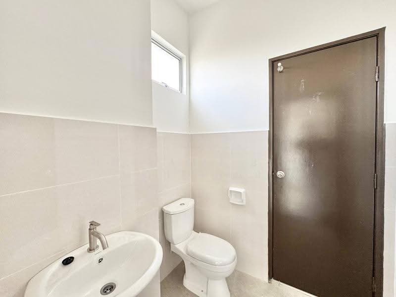 2-storey Terraced House for Sale in Klang (Selangor) - Norhafiz Bin Mohd Nor - Bathroom - PropertyGuru.com.my