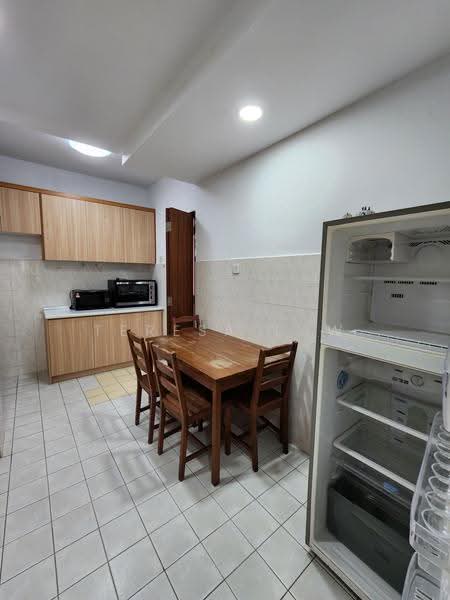 Apartment for Sale at GITA BAYU VILLA - Teresa Law - Kitchen - PropertyGuru.com.my