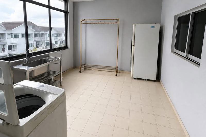 Shop for Sale in Taman Anggerik (Tampoi) - Ee Fong Toh - Exterior - PropertyGuru.com.my