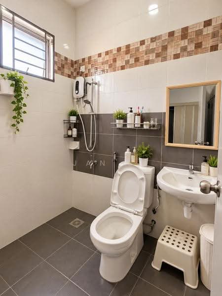 Rumah Teres 2-Tingkat untuk Dijual di Ulu Tiram (Johor) - JAN AU - Bathroom - PropertyGuru.com.my