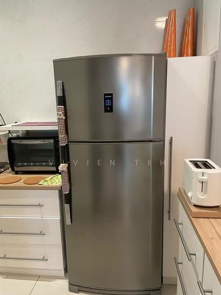 Service Residence for Sale at D'Summit Residences - Vivien Teh - Kitchen - PropertyGuru.com.my