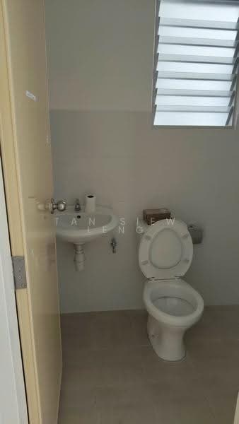 1-storey Terraced House for Rent in Iringan Bayu (Seremban) - Tan Siew Leng - Bathroom - PropertyGuru.com.my
