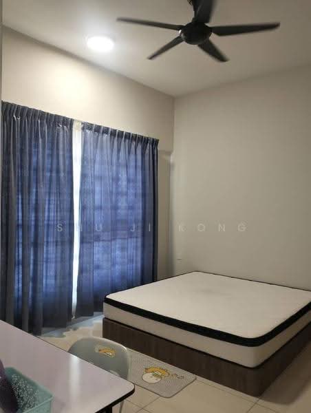 Service Residence for Sale at Ong Kim Wee Residence - Shu Ji Kong - Bedroom - PropertyGuru.com.my
