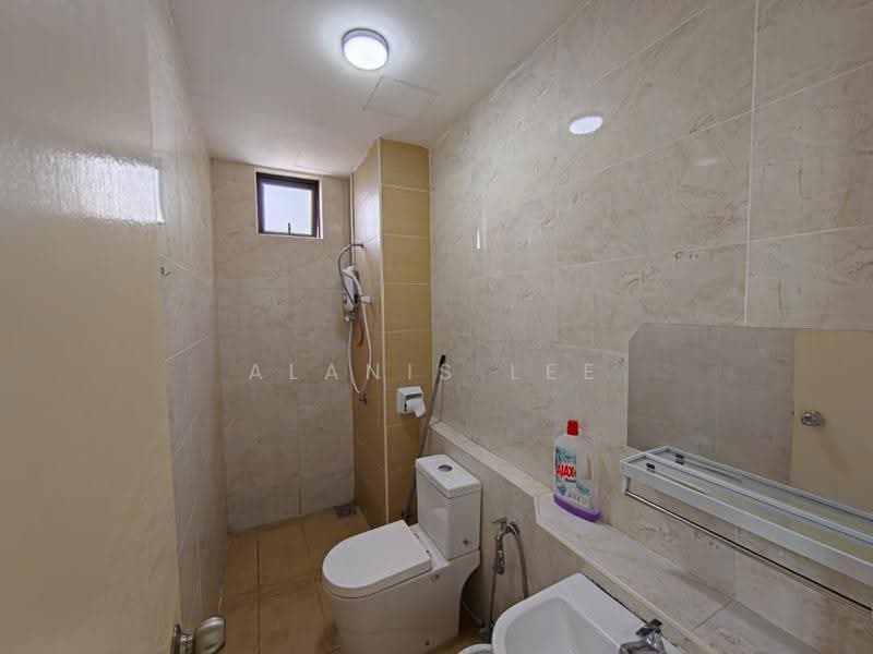 Service Residence for Rent at D'Summit Residences - Alanis Lee - Bathroom - PropertyGuru.com.my