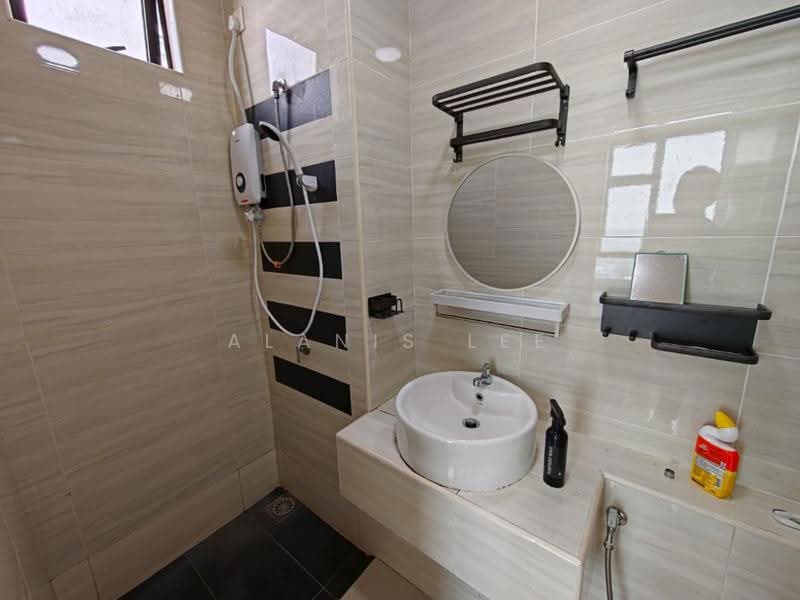Service Residence for Rent at D'Summit Residences - Alanis Lee - PropertyGuru.com.my