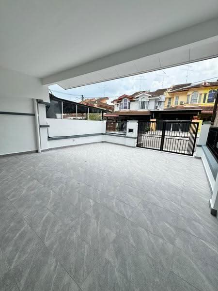 2-storey Terraced House for Sale in Bandar Putra Kulai (Kulai) - Jayden Lian - Exterior - PropertyGuru.com.my
