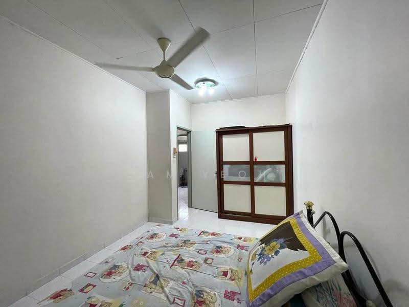 Rumah Teres 2-Tingkat untuk Dijual di Sungai Ara (Penang) - Sam Yeoh - Bedroom - PropertyGuru.com.my