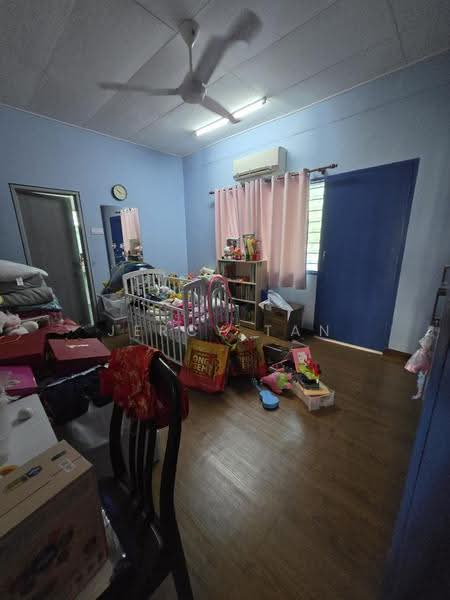 Rumah Banglo untuk Dijual di Salak South (Kuala Lumpur) - Jercy Tan - Bedroom - PropertyGuru.com.my