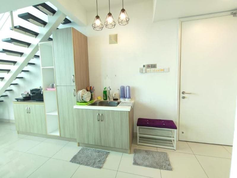 Kediaman Servis untuk Dijual di Maritime Suite - Jeff Ooi - Kitchen - PropertyGuru.com.my