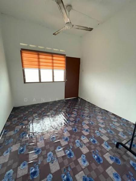 Kedai untuk Dijual di Taman Delima (Tebrau) - Daniel Yong - Interior - PropertyGuru.com.my