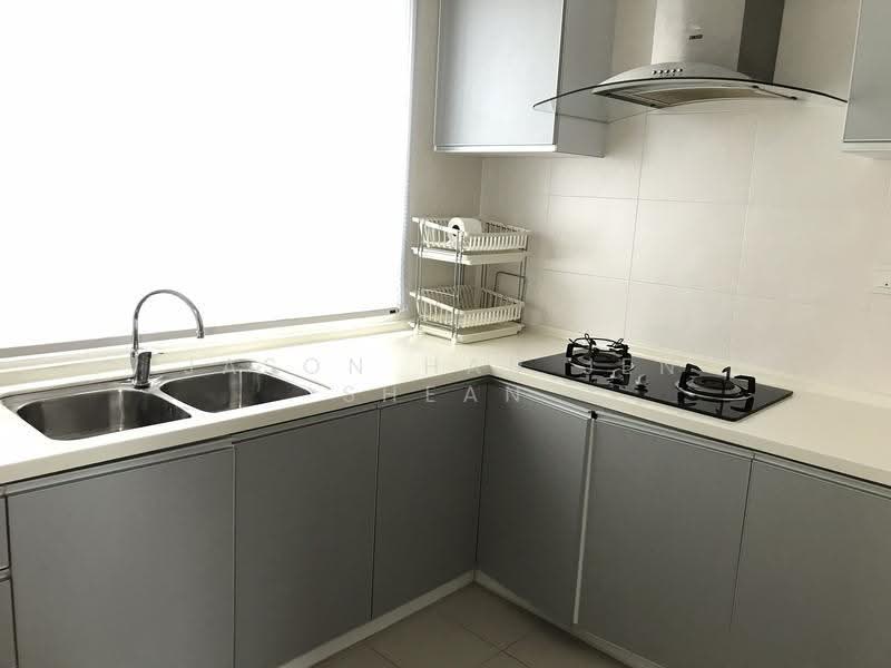 Kondominium untuk Disewa di Bayu Ferringhi Condominiums - Jason Hau Jen Shean - Kitchen - PropertyGuru.com.my
