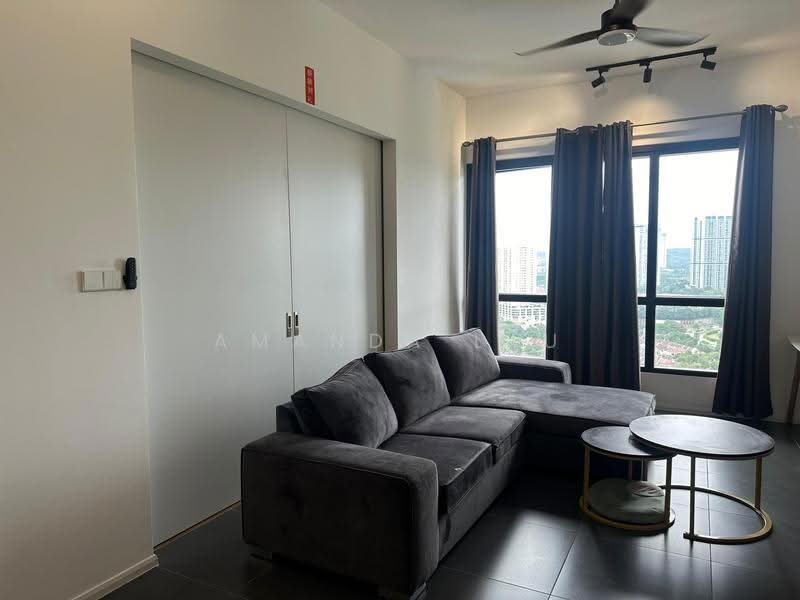 Kediaman Servis untuk Dijual di Ativo Suites @ Damansara Avenue - Amanda Lau - Living Room - PropertyGuru.com.my