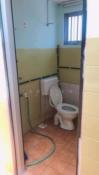 1-storey Terraced House for Rent in Seremban (Negeri Sembilan) - Tan Siew Leng - Bathroom - PropertyGuru.com.my