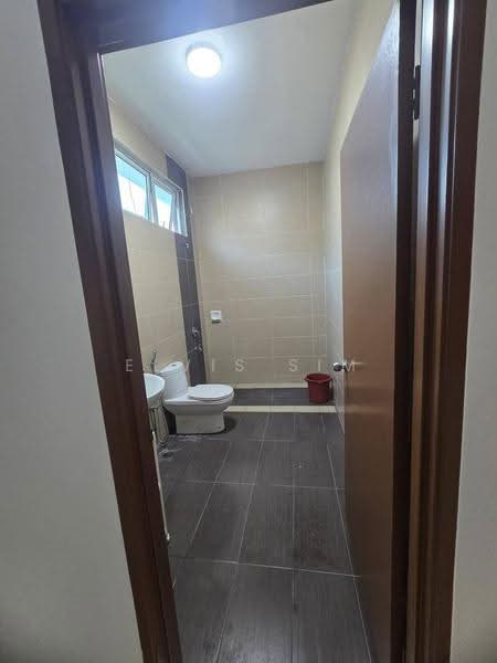 Rumah Berkembar untuk Disewa di Johor Bahru (Johor) - Elvis Sim - Bathroom - PropertyGuru.com.my