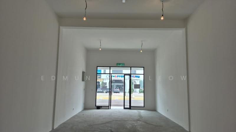 Kedai / Pejabat untuk Disewa di Eco Grandeur (Puncak Alam) - Edmund CH Leow - Entrance - PropertyGuru.com.my