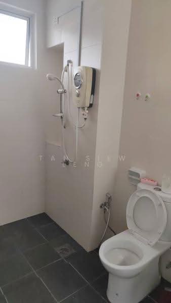 Kondominium untuk Disewa di Kalista Residence - Tan Siew Leng - Bathroom - PropertyGuru.com.my