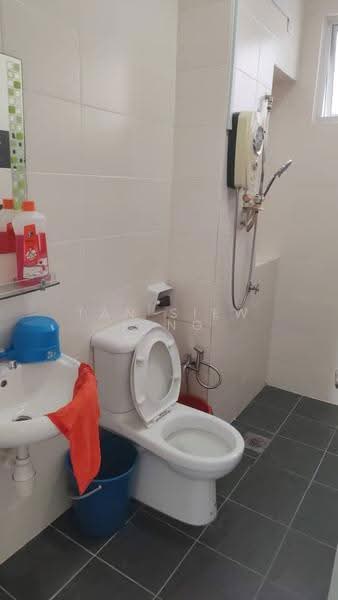 Kondominium untuk Disewa di Kalista Residence - Tan Siew Leng - Bathroom - PropertyGuru.com.my