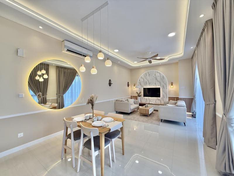 Kediaman Servis untuk Disewa di Astoria Ampang - Jimmy Haryzul - Living Room - PropertyGuru.com.my
