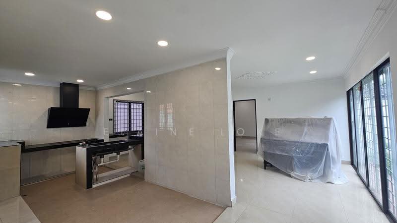 Rumah Banglo untuk Dijual di Shah Alam (Selangor) - Elaine Loke - Kitchen - PropertyGuru.com.my