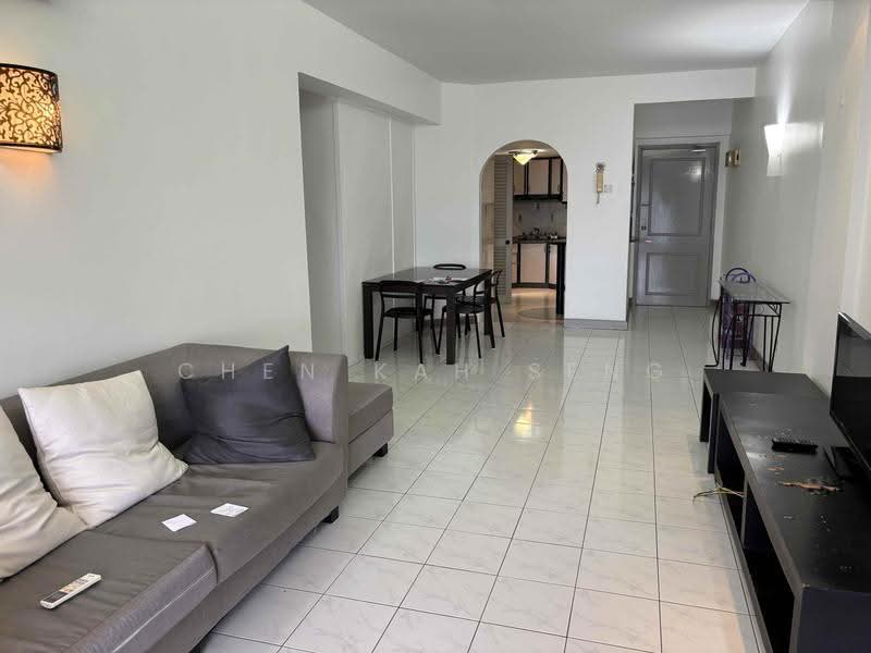 Kondominium untuk Disewa di Pantai Panorama Condominiums - Chen Kah Seng - Living Room - PropertyGuru.com.my