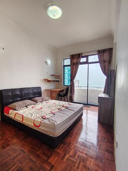Kondominium untuk Dijual di Eden Seaview Condominium - TC Tong Loh - Bedroom - PropertyGuru.com.my