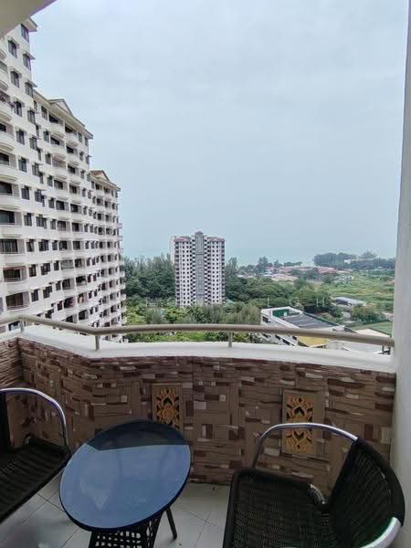Kondominium untuk Dijual di Eden Seaview Condominium - TC Tong Loh - Balcony - PropertyGuru.com.my