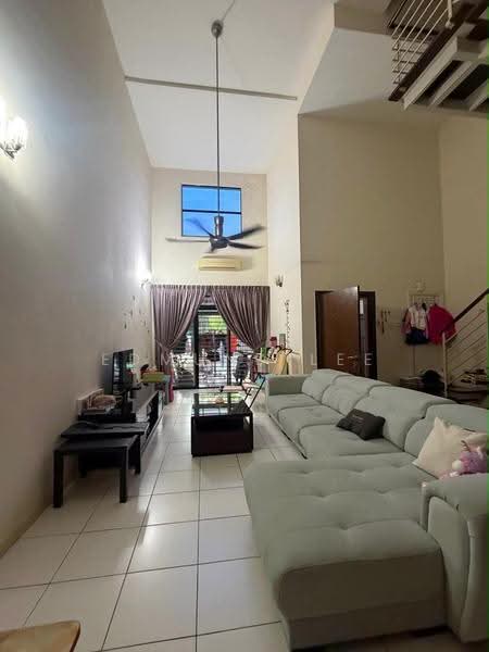 3-storey Terraced House for Sale in Lake Fields (Sungai Besi) - Edmund Lee - Living Room - PropertyGuru.com.my