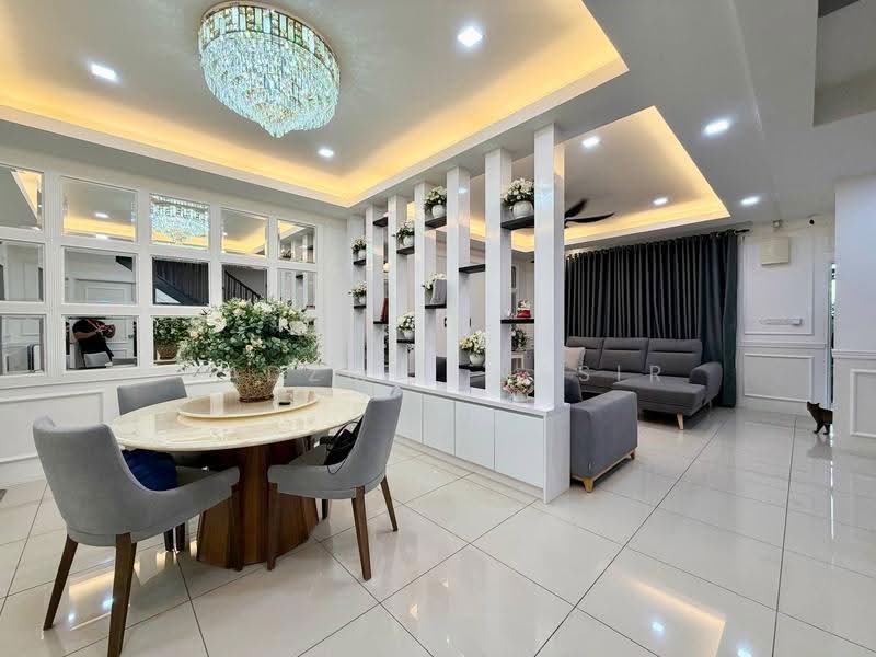 Rumah Teres 2-Tingkat untuk Dijual di Kuala Selangor (Selangor) - Nadzmie Nasir - Living Room - PropertyGuru.com.my