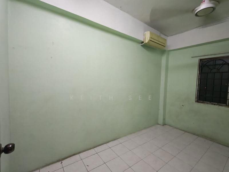 Apartment for Rent at Pangsapuri Perdana Villa - Keith See - Interior - PropertyGuru.com.my