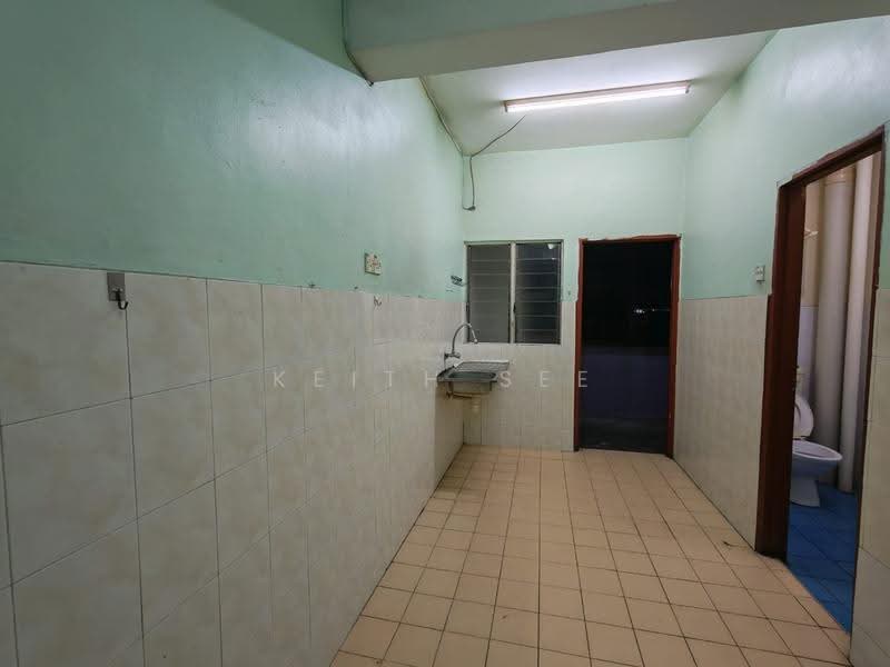 Apartment for Rent at Pangsapuri Perdana Villa - Keith See - Kitchen - PropertyGuru.com.my