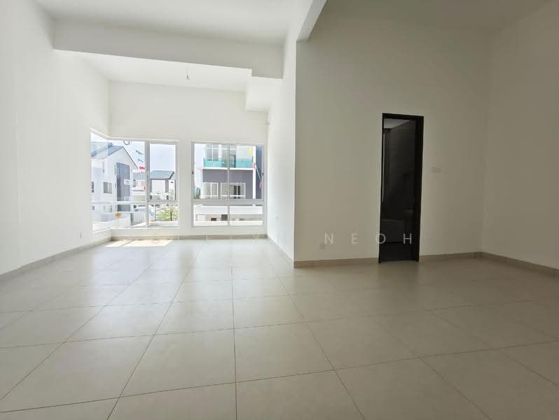 Zero-Lot Bungalow for Sale in Taman Kota Permai (Bukit Mertajam) - Jocelyn Neoh - Living Room - PropertyGuru.com.my