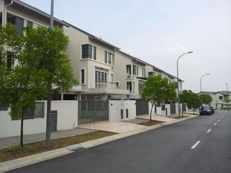 Rumah Teres 2.5-Tingkat untuk Dijual di Taman Bukit Mandarina (Cheras) - Nick Yap - Exterior - PropertyGuru.com.my