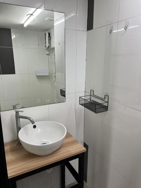 Service Residence for Rent at SOHO @ Empire City - Chor Wai Chan - Bathroom - PropertyGuru.com.my