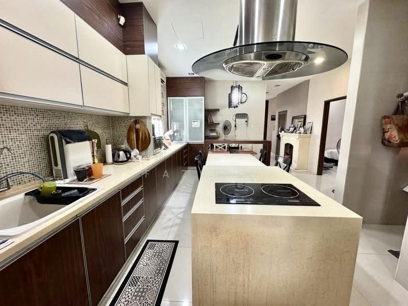 Banglo Lot Kosong untuk Dijual di Bandar Putra Permai (Seri Kembangan) - Fazri . - Kitchen - PropertyGuru.com.my