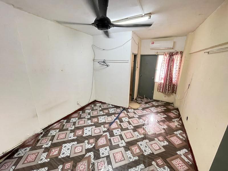Kondominium untuk Dijual di Pelangi Indah Condominium - Edmund CH Leow - Interior - PropertyGuru.com.my