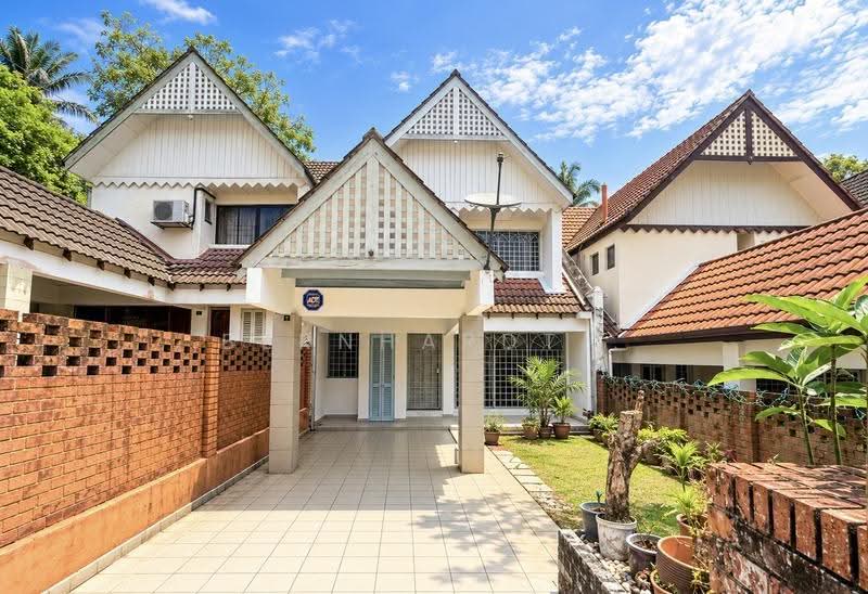 Rumah Teres untuk Dijual di Gasing Indah (Petaling Jaya) - Bernhardt . - Exterior - PropertyGuru.com.my