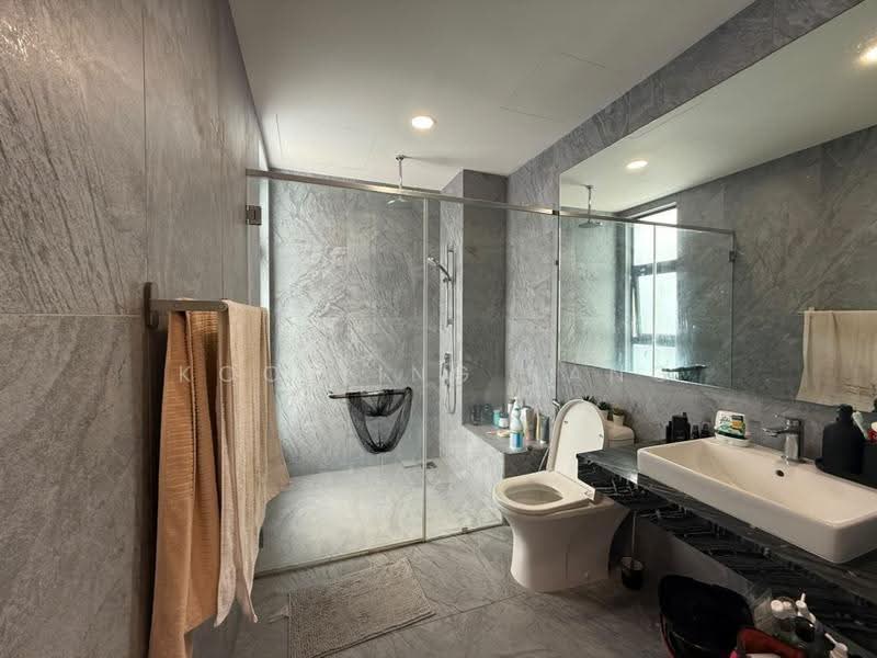 Condominium for Sale at Goodwood Residence - Koo Ying Kang - Bathroom - PropertyGuru.com.my