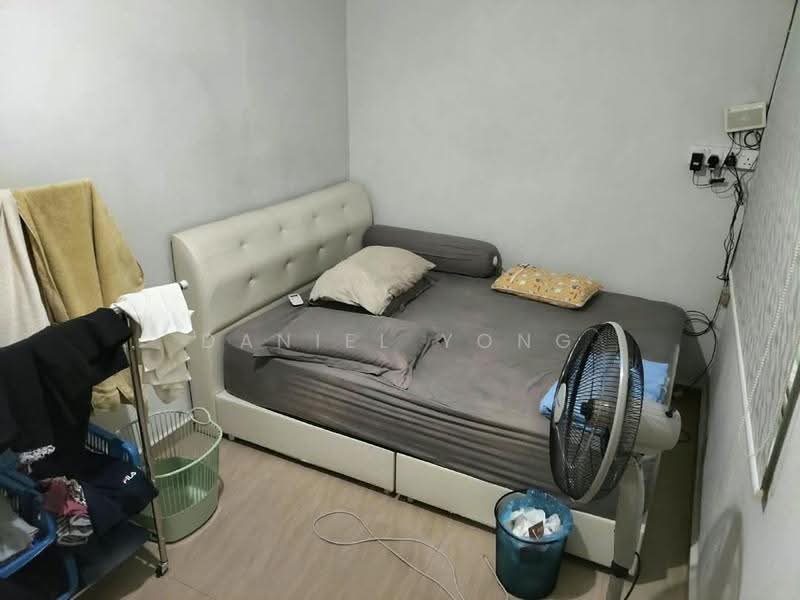 2-storey Terraced House for Sale in Taman Megah Ria (Masai) - Daniel Yong - Bedroom - PropertyGuru.com.my