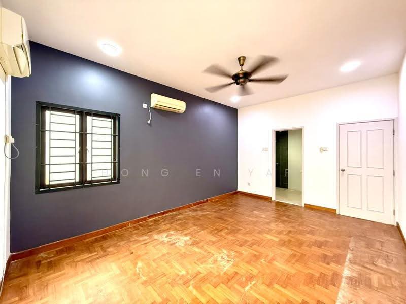 Semi-Detached House for Sale in Johor Bahru (Johor) - Hong En Yap - Living Room - PropertyGuru.com.my